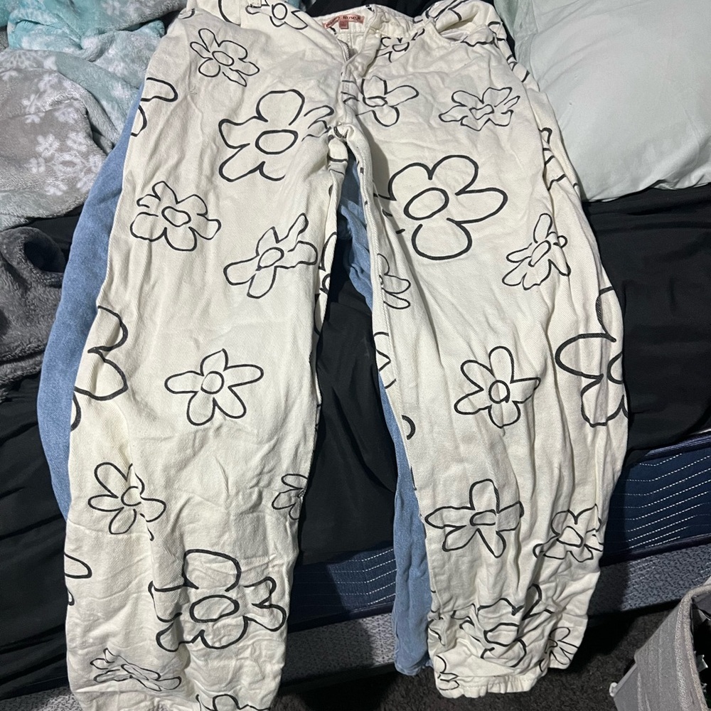 I didn’t get to wear them, they have just been sitting in my dresser drawer